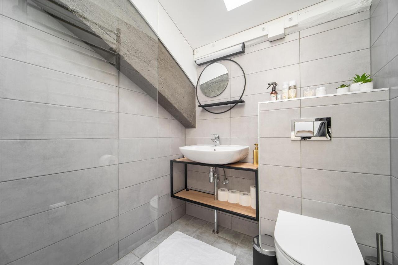 קובנה Owl Jazz Apartments - Luxury Apartments In The Heart Of The City מראה חיצוני תמונה