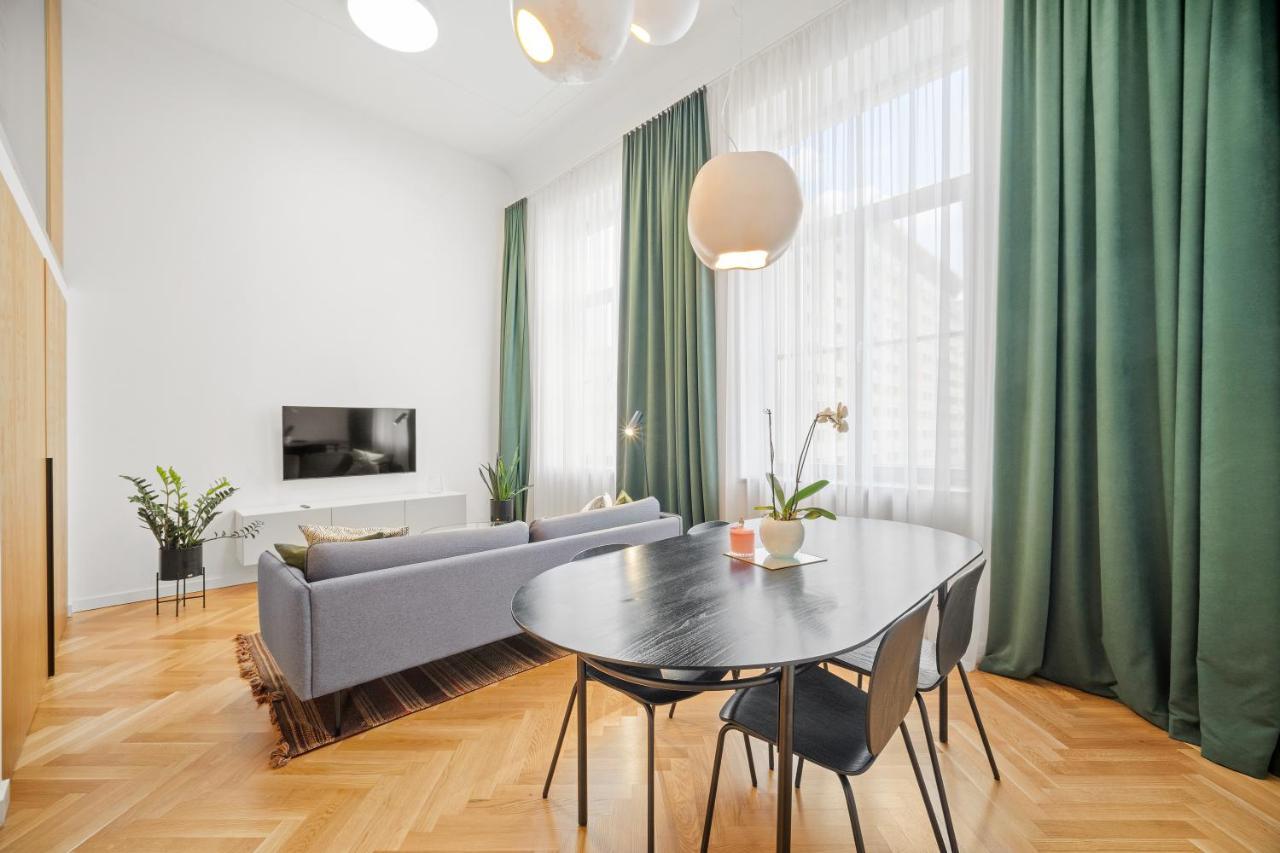 קובנה Owl Jazz Apartments - Luxury Apartments In The Heart Of The City מראה חיצוני תמונה