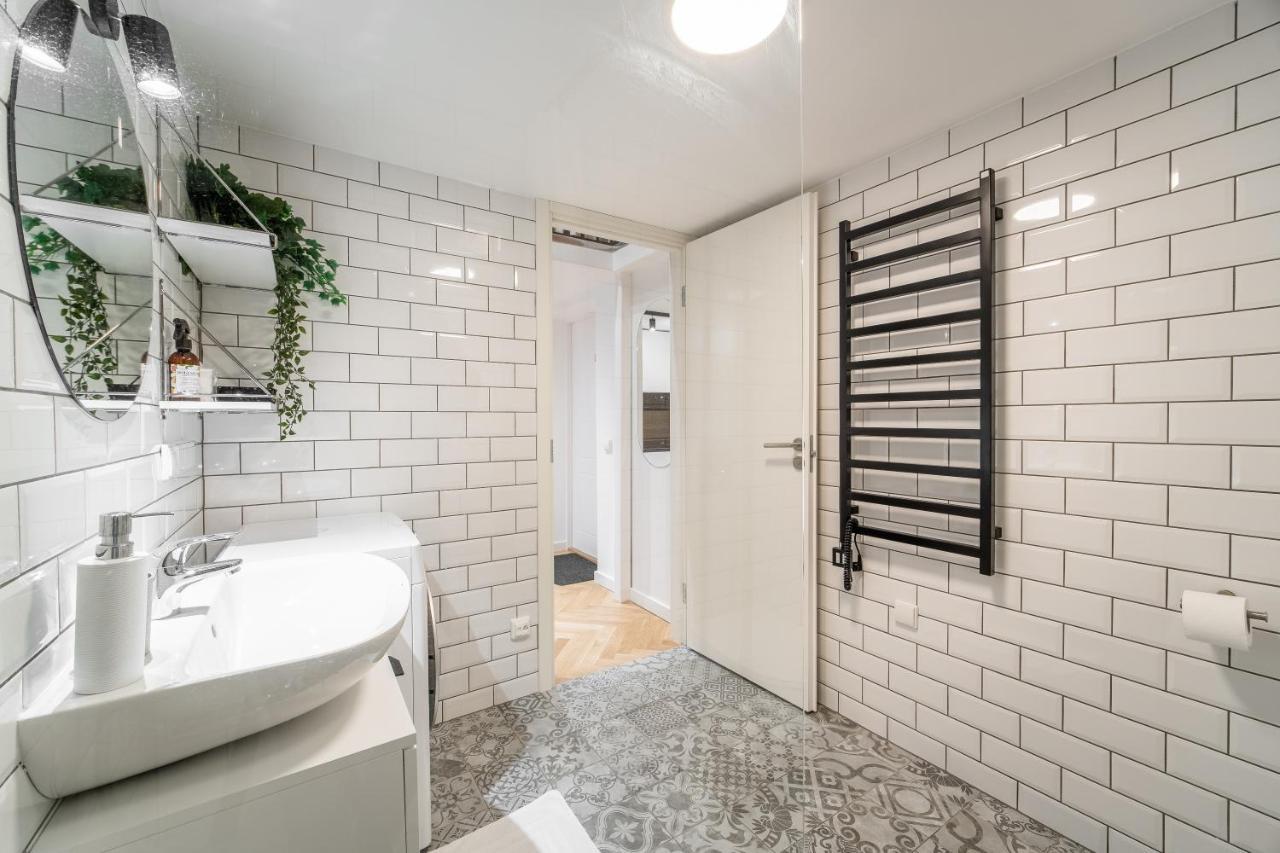 קובנה Owl Jazz Apartments - Luxury Apartments In The Heart Of The City מראה חיצוני תמונה