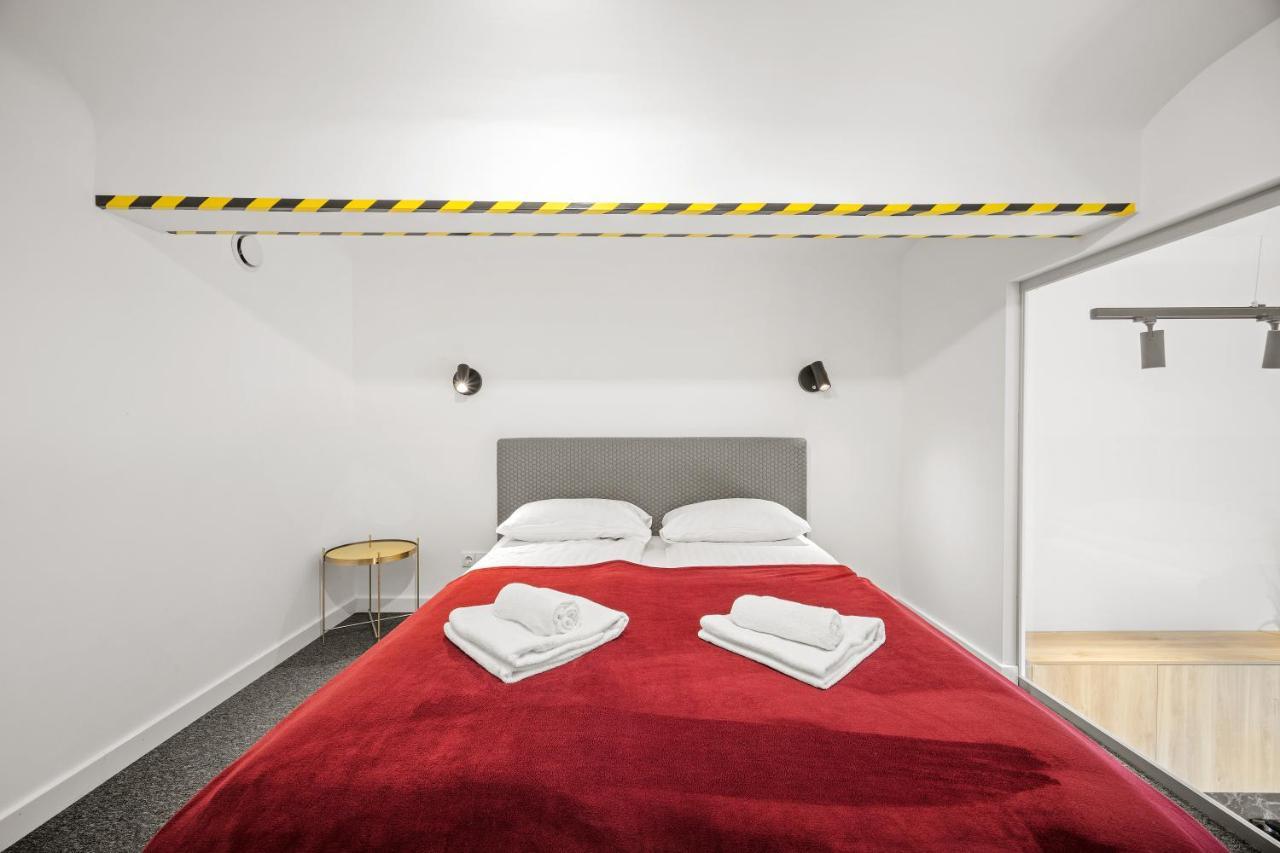 קובנה Owl Jazz Apartments - Luxury Apartments In The Heart Of The City מראה חיצוני תמונה